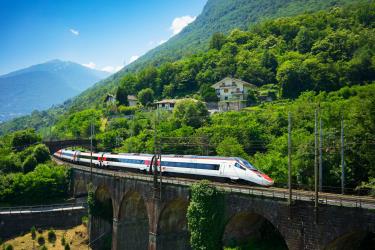 Rail Exterior Astoro