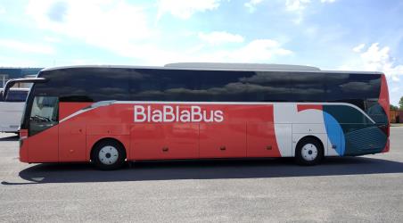 Bus left side view